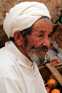 le marchand d'oranges du soukh - Haut Atlas Marocain